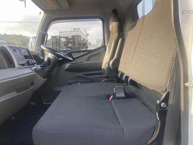 三菱ふそう キャンター 小型 平ボディ TPG-FEB50(96590) 26枚目