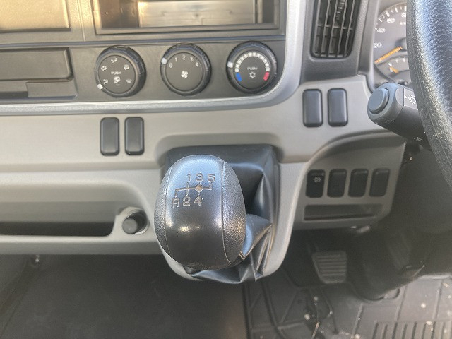 三菱ふそう キャンター 小型 平ボディ TPG-FEB50(96590) 31枚目