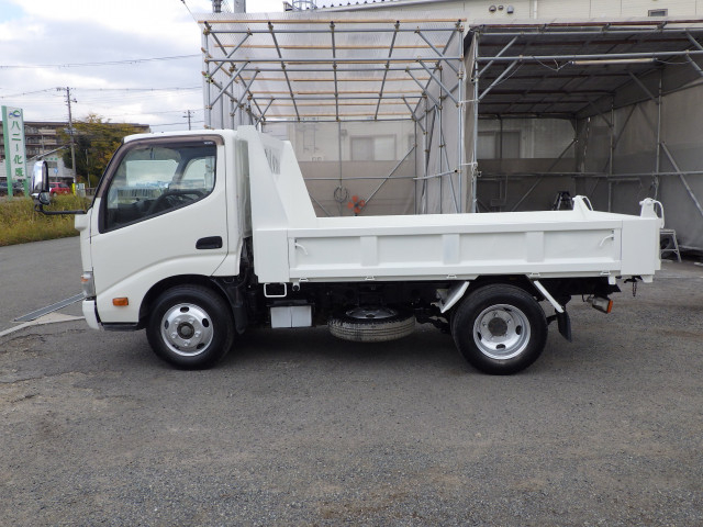 トヨタ ダイナ 小型 土砂ダンプ TKG-XZU620D(96592) 3枚目