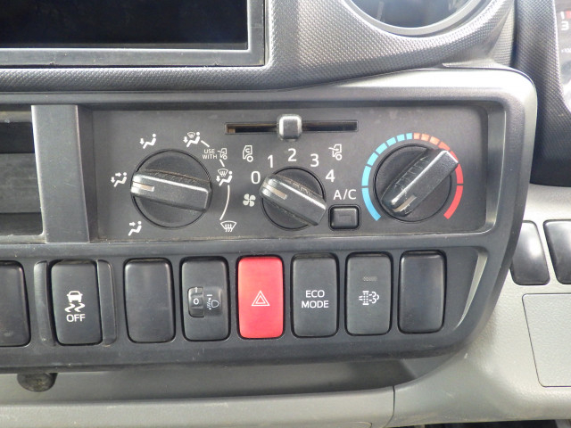 トヨタ ダイナ 小型 土砂ダンプ TKG-XZU620D(96592) 11枚目