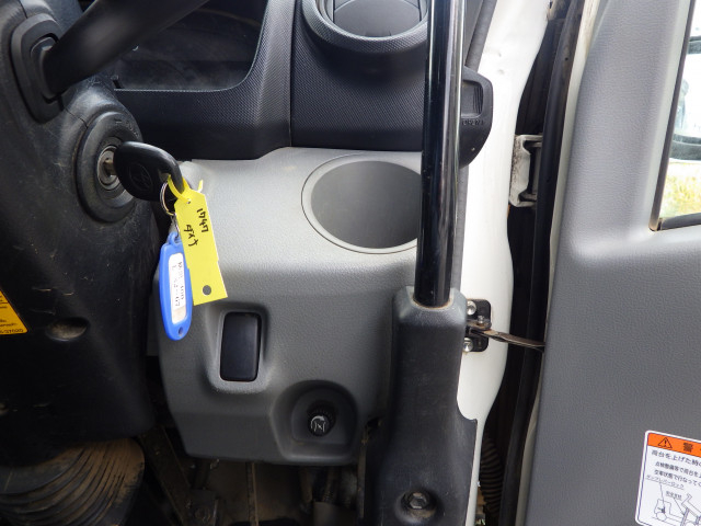 トヨタ ダイナ 小型 土砂ダンプ TKG-XZU620D(96592) 14枚目