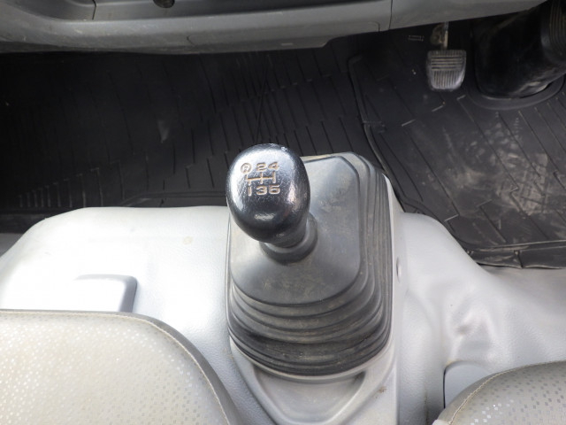 トヨタ ダイナ 小型 土砂ダンプ TKG-XZU620D(96592) 16枚目