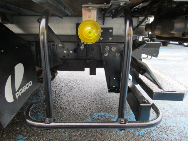 日産自動車 アトラス 小型 アルミバン CBF-SQ2F24(96593) 24枚目