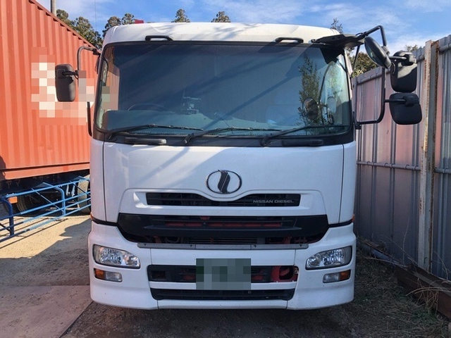 UDトラックス（日産） ビッグサム 大型 トラクタ ADG-GK4XAB(5494) 2枚目