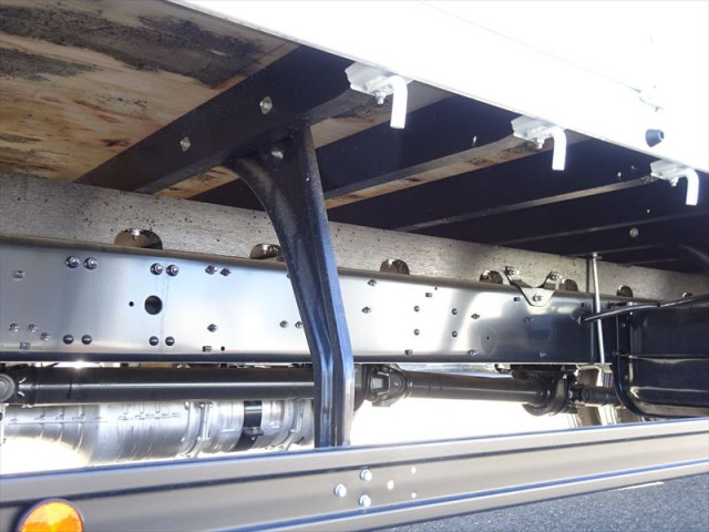 三菱ふそう ファイター 中型 平ボディ 2KG-FK6F(96613) 5枚目