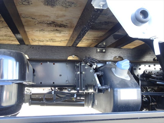 三菱ふそう ファイター 中型 平ボディ 2KG-FK6F(96613) 6枚目