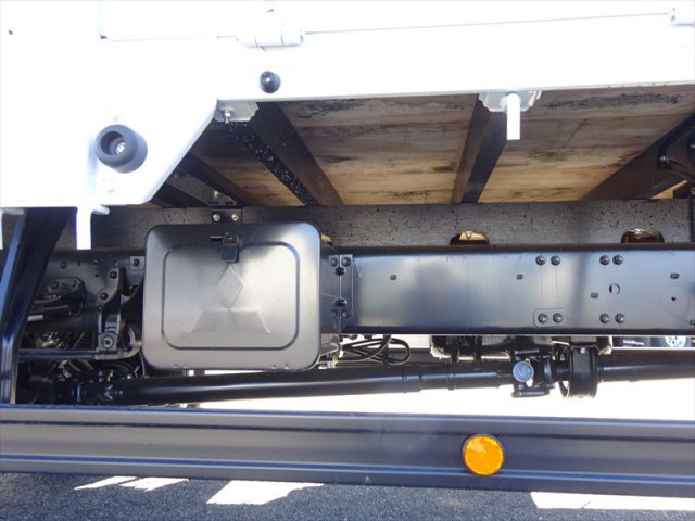 三菱ふそう ファイター 中型 平ボディ 2KG-FK6F(96613) 9枚目