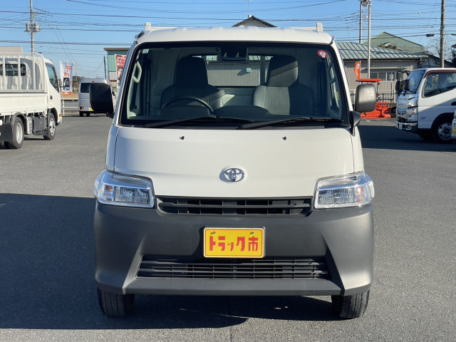 トヨタ タウンエース 小型 平ボディ 5BF-S413U(96614) 4枚目
