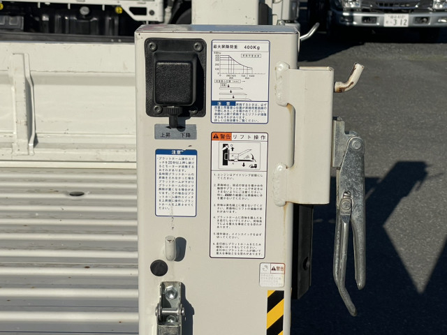 トヨタ タウンエース 小型 平ボディ 5BF-S413U(96614) 15枚目