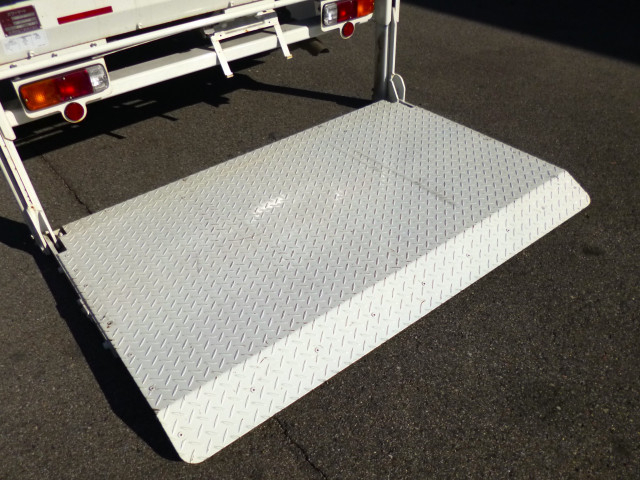 日野 デュトロ 小型 平ボディ 2DG-GDY231M(96616) 19枚目