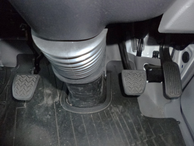 日野 デュトロ 小型 平ボディ 2DG-GDY231M(96616) 32枚目