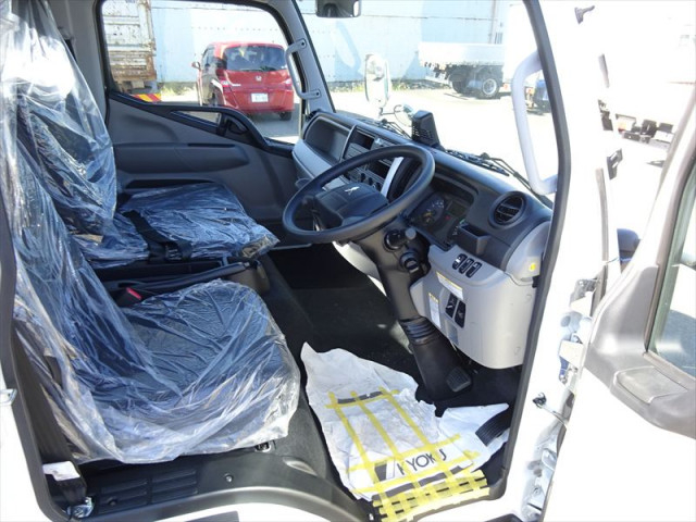 三菱ふそう キャンター 小型 タンクローリー 2PG-FEB90(96618) 18枚目