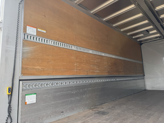 日野 レンジャー 中型 アルミウィング 2PG-FD2ABA(96619) 12枚目