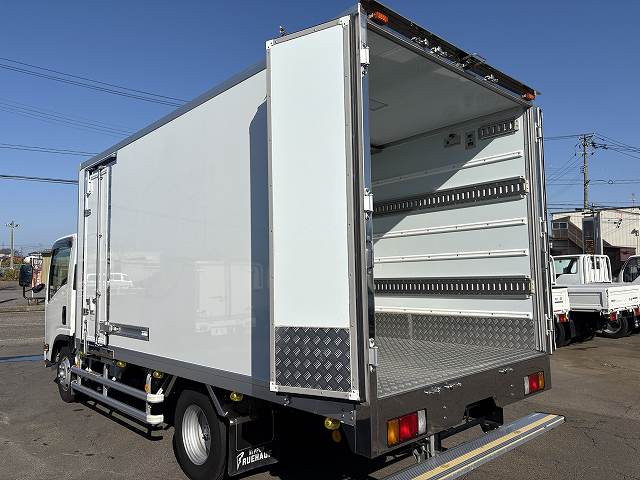 いすゞ エルフ 小型 冷凍冷蔵バン 2RG-NPR88AN(96620) 16枚目