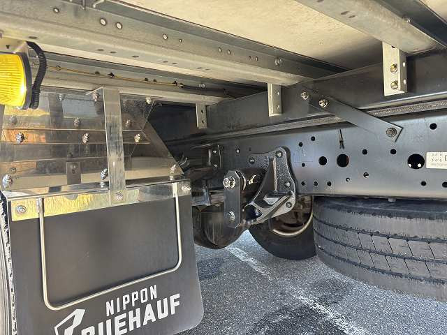 いすゞ エルフ 小型 冷凍冷蔵バン 2RG-NPR88AN(96620) 22枚目