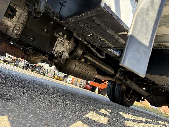 いすゞ エルフ 小型 冷凍冷蔵バン 2RG-NPR88AN(96620) 25枚目