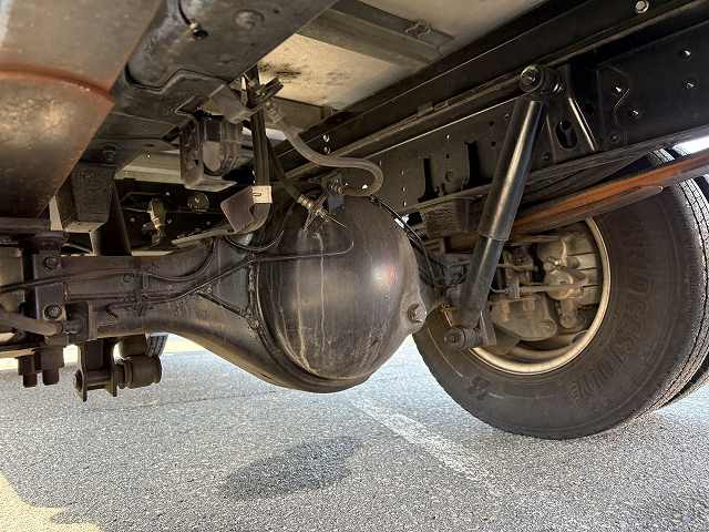 いすゞ エルフ 小型 冷凍冷蔵バン 2RG-NPR88AN(96620) 28枚目