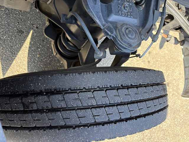 いすゞ エルフ 小型 冷凍冷蔵バン 2RG-NPR88AN(96620) 34枚目