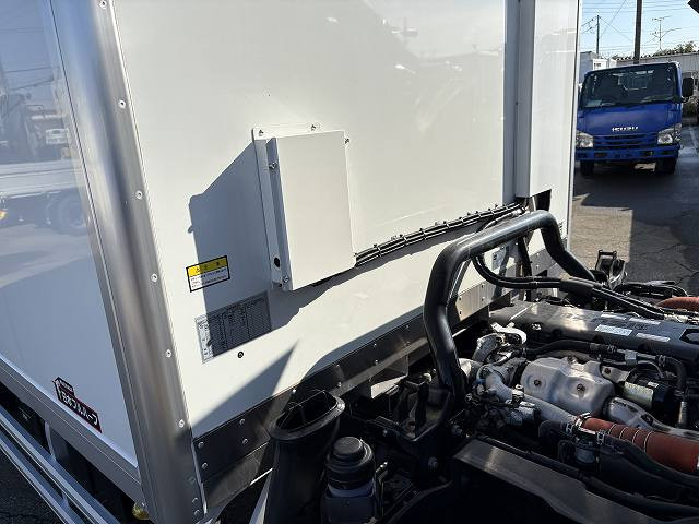 いすゞ エルフ 小型 冷凍冷蔵バン 2RG-NPR88AN(96620) 41枚目