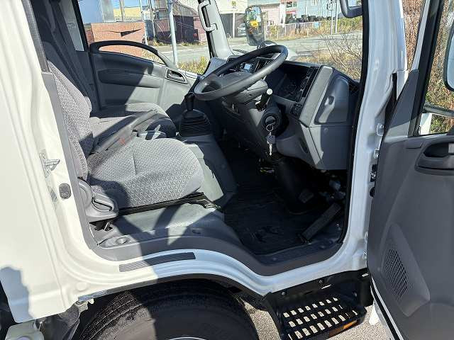 いすゞ エルフ 小型 冷凍冷蔵バン 2RG-NPR88AN(96620) 46枚目