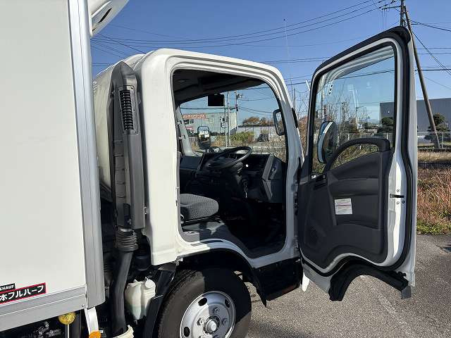 いすゞ エルフ 小型 冷凍冷蔵バン 2RG-NPR88AN(96620) 50枚目