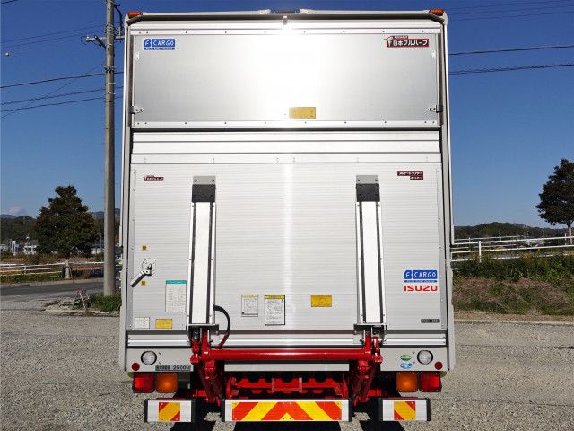 いすゞ フォワード 中型 アルミウィング 2RG-FRR90S2(96622) 9枚目