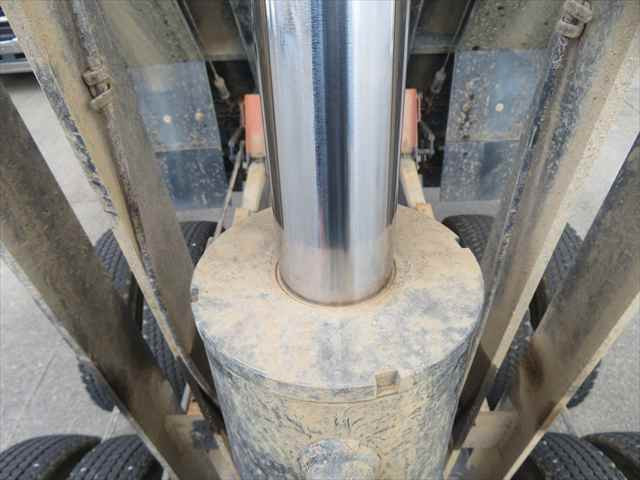 いすゞ ギガ 大型 土砂ダンプ 2PG-CXZ77CT(96621) 27枚目