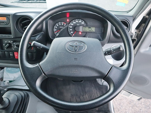 トヨタ ダイナ 小型 平ボディ ABF-TRY220(96624) 4枚目