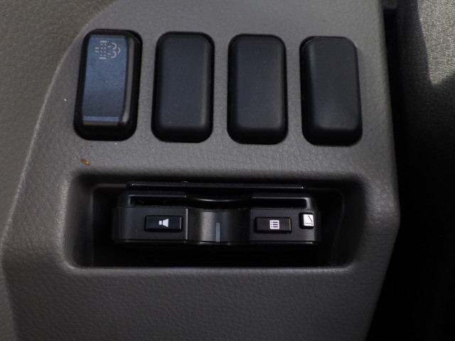 三菱ふそう キャンター 小型 平ボディ 2PG-FBAV0(96623) 15枚目