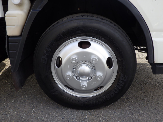 三菱ふそう キャンター 小型 平ボディ 2PG-FBAV0(96623) 28枚目