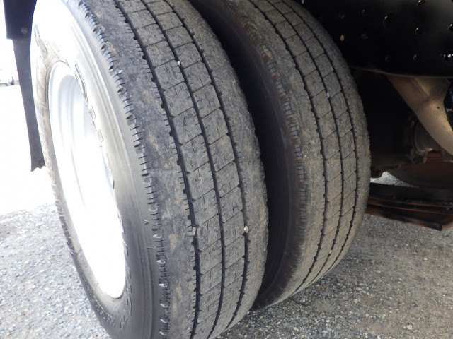 三菱ふそう キャンター 小型 平ボディ 2PG-FBAV0(96623) 32枚目