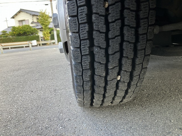 いすゞ エルフ 小型 平ボディ 2RG-NHR88A(96625) 25枚目