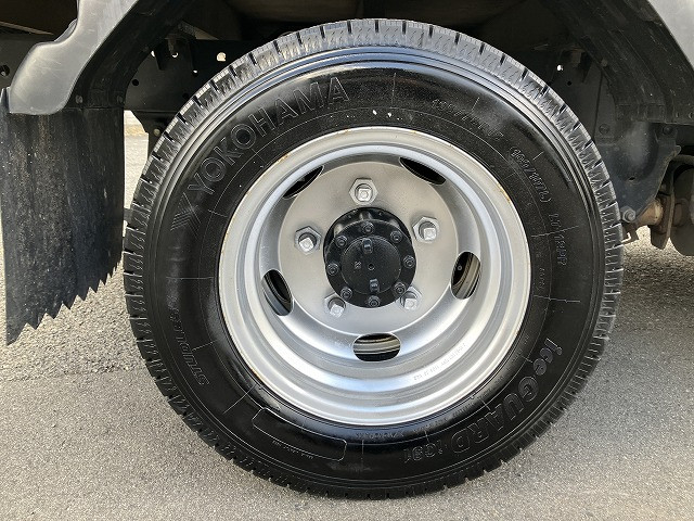 いすゞ エルフ 小型 平ボディ 2RG-NHR88A(96625) 30枚目