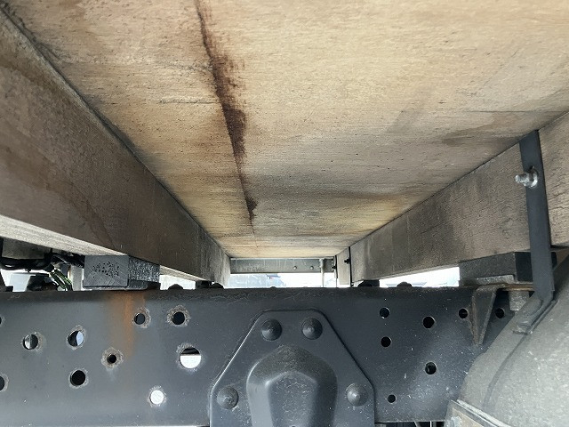 いすゞ エルフ 小型 平ボディ 2RG-NHR88A(96625) 36枚目