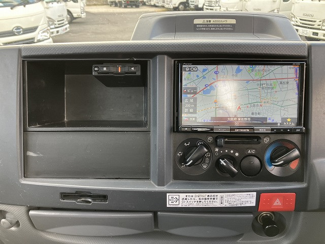 いすゞ エルフ 小型 平ボディ 2RG-NHR88A(96625) 39枚目