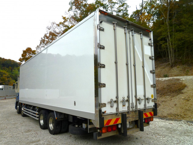 日野 プロフィア 大型 冷凍冷蔵バン 2DG-FW1AHJ(96626) 6枚目