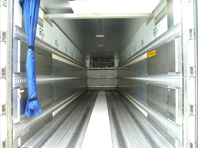 日野 プロフィア 大型 冷凍冷蔵バン 2DG-FW1AHJ(96626) 11枚目