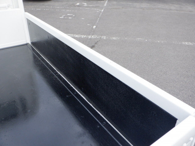 いすゞ エルフ 小型 Wキャブ 2RG-NHR88A(96627) 10枚目