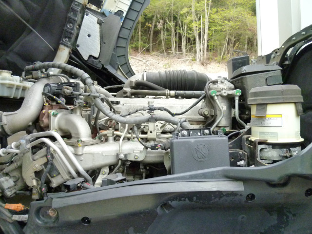 日野 プロフィア 大型 冷凍冷蔵バン 2DG-FW1AHJ(96626) 26枚目