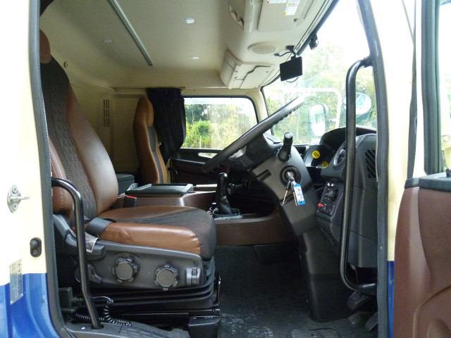 日野 プロフィア 大型 冷凍冷蔵バン 2DG-FW1AHJ(96626) 30枚目