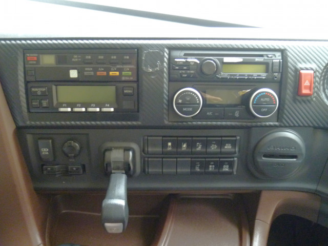 日野 プロフィア 大型 冷凍冷蔵バン 2DG-FW1AHJ(96626) 31枚目