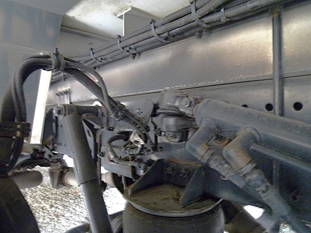 日野 プロフィア 大型 冷凍冷蔵バン 2DG-FW1AHJ(96626) 42枚目