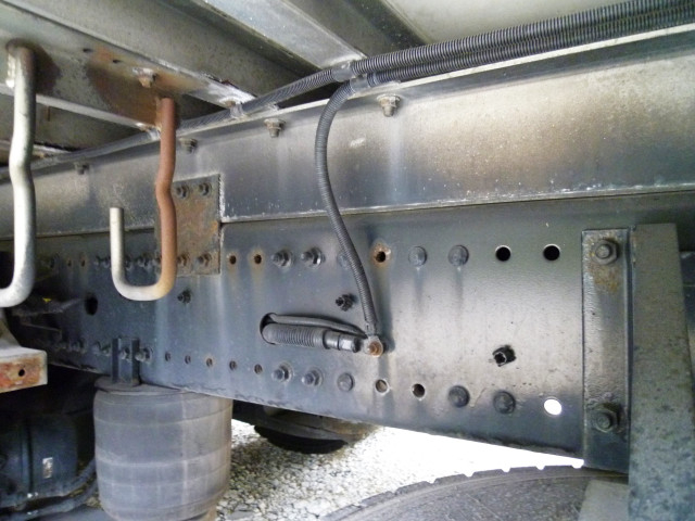 日野 プロフィア 大型 冷凍冷蔵バン 2DG-FW1AHJ(96626) 44枚目