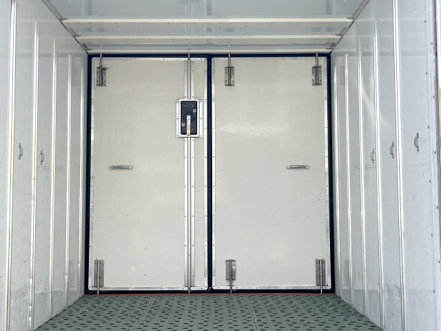 日野 デュトロ 小型 冷凍冷蔵バン 2RG-XZC605M(96631) 15枚目