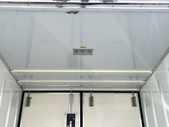 日野 デュトロ 小型 冷凍冷蔵バン 2RG-XZC605M(96631) 16枚目