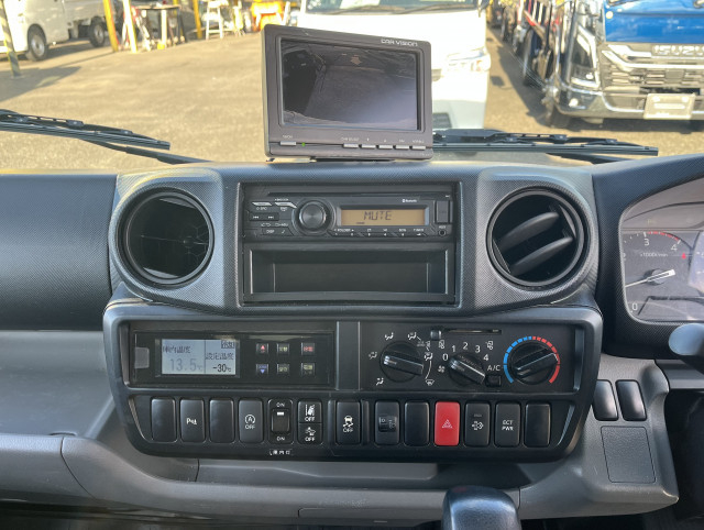 日野 デュトロ 小型 冷凍冷蔵バン 2RG-XZC605M(96631) 24枚目