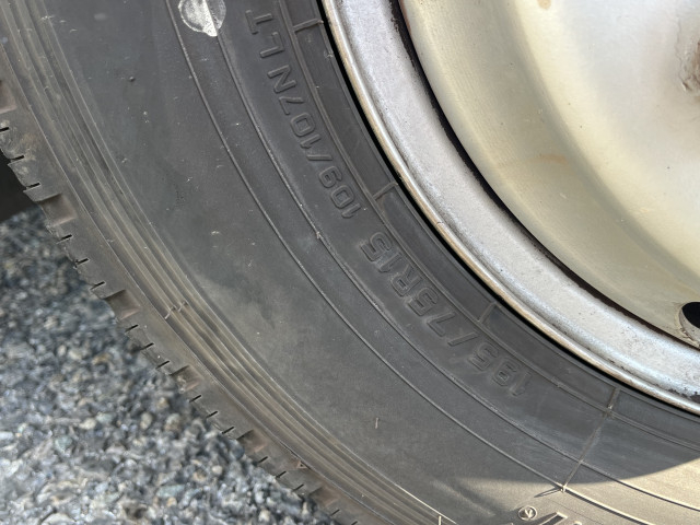 日野 デュトロ 小型 冷凍冷蔵バン 2RG-XZC605M(96631) 43枚目