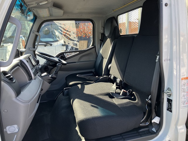 三菱ふそう キャンター 小型 平ボディ TPG-FEA50(96633) 47枚目