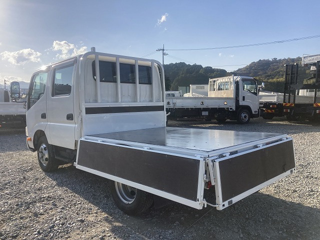 日野 デュトロ 小型 Wキャブ 2RG-XZU605M(96635) 13枚目