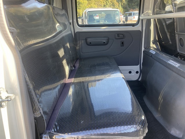 日野 デュトロ 小型 Wキャブ 2RG-XZU605M(96635) 22枚目